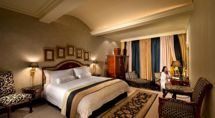 Michelangelo Hotel