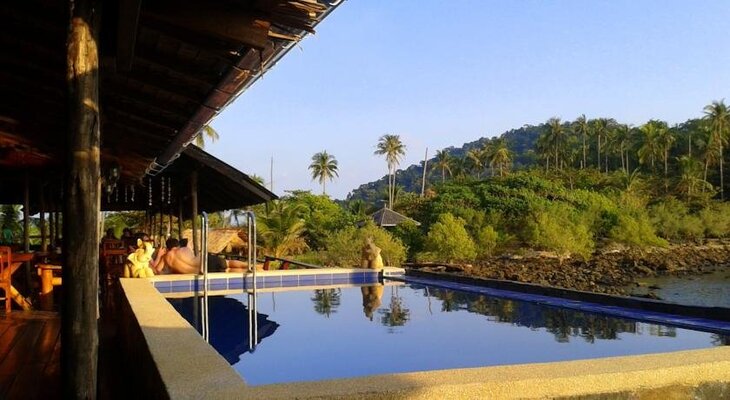 Cliff Cottage resort and restaurant