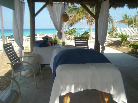 White Sands Beach Resort