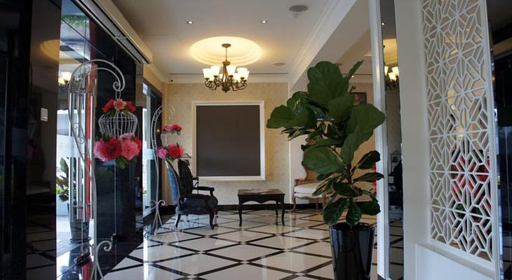 The Grand Jade Hotel
