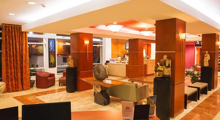 Courtyard By Marriott San Juan Miramar