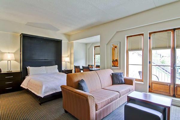 Homewood Suites by Hilton Mont-Tremblant Resort