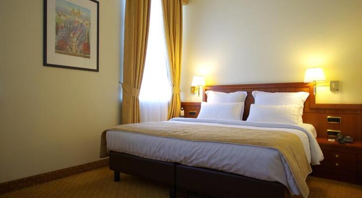 My City Hotel