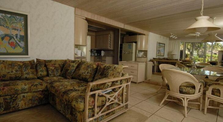 Napili Surf Beach Resort