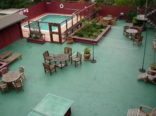 Seal Rock Inn
