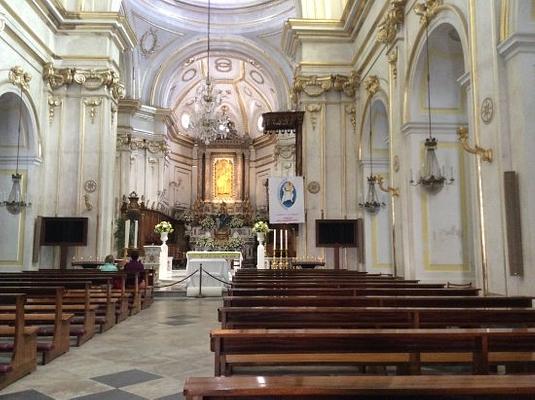 Chiesa di Santa Maria Assunta e Cripta Medievale