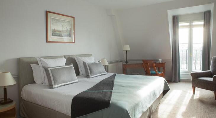 Hotel Brighton - Esprit de France