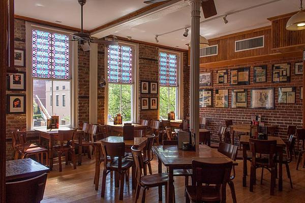 Hyman's Seafood