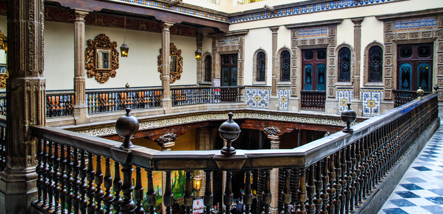 House of Tiles (Casa de los Azulejos)