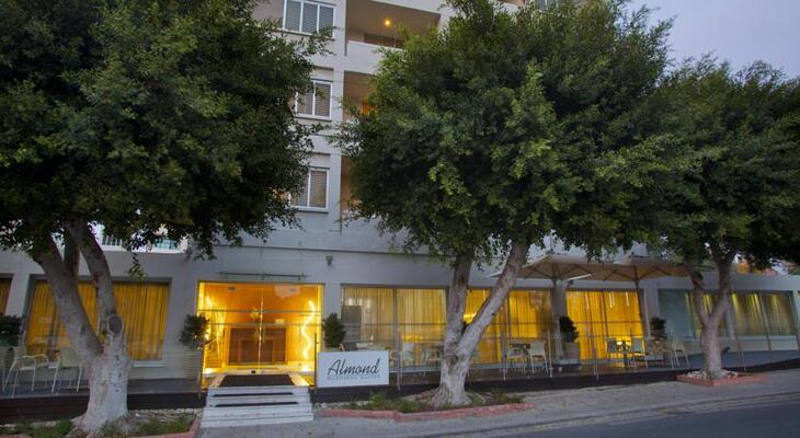 Almond Business Hotel