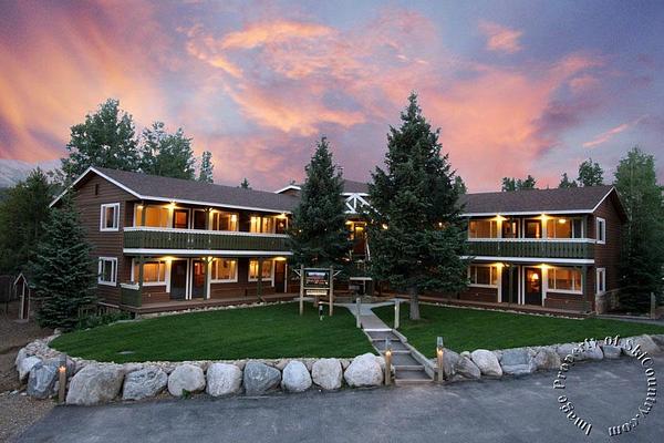 Breckenridge Park Meadows Lodge by Ski Country Resorts