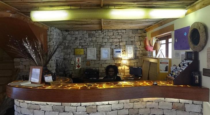 Ikhaya Lodge
