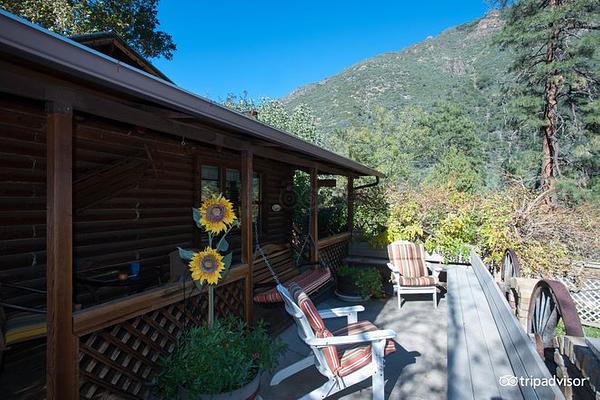 The Canyon Wren - Cabins for Two