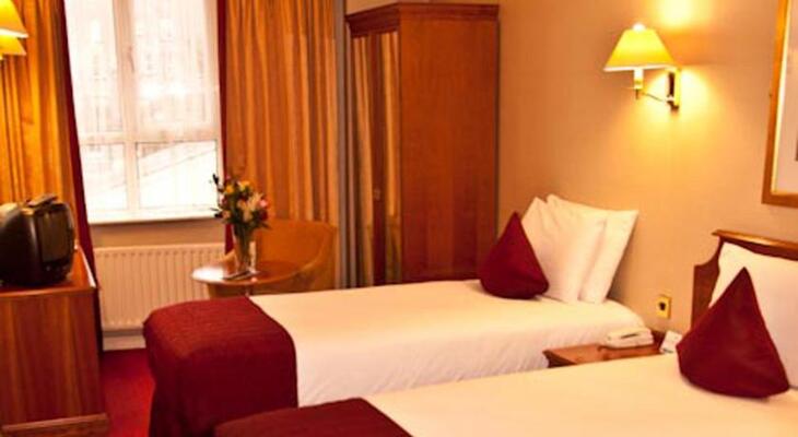 Eyre Square Hotel