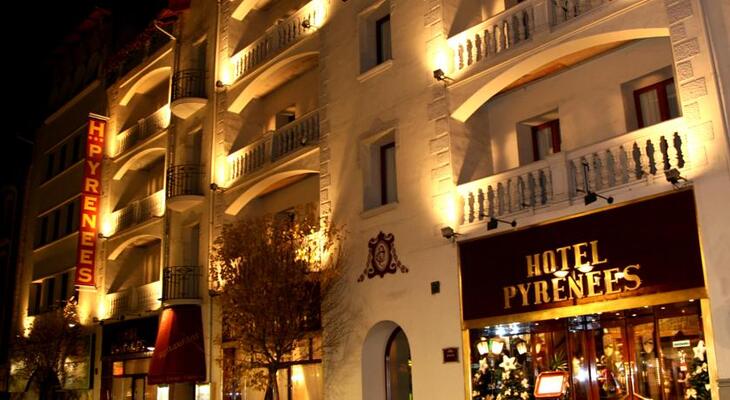 Hotel Pyrenees