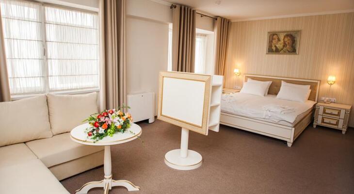 Jazz Hotel