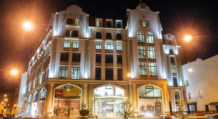 Rius Hotel