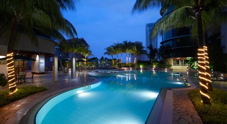 Pullman Kuala Lumpur City Centre Hotel & Residences