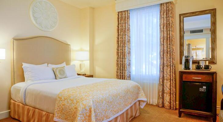 Hotel Santa Barbara