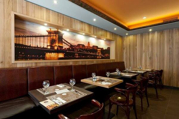 Trofea Grill Restaurant Kiraly utca Downtown