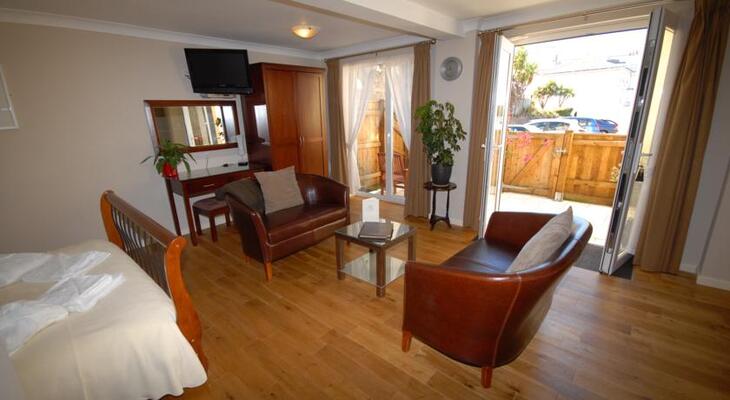 Riviera Lodge Hotel Torquay