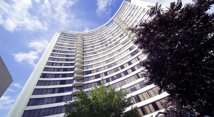 BreakFree Capital Tower Canberra