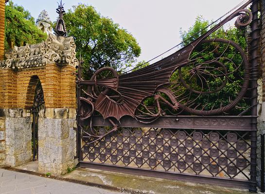 Los Pabellones de la Finca Guell