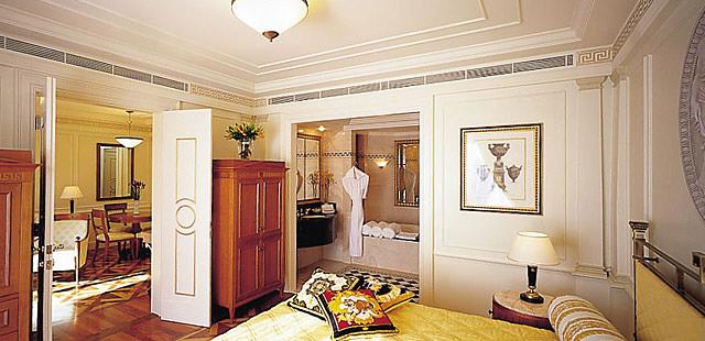 Imperial Hotel Gold Coast