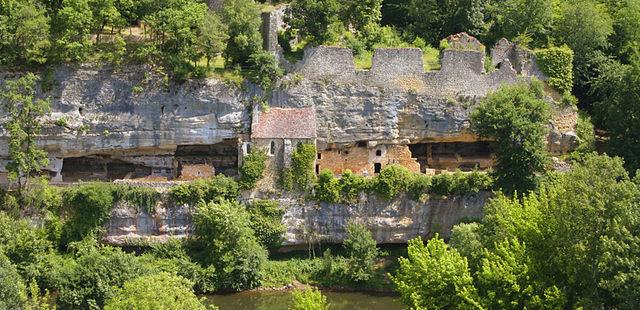 Village Troglodytique de la Madeleine