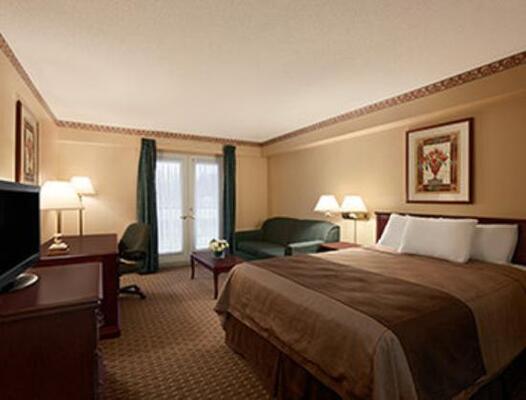 Travelodge Ottawa West