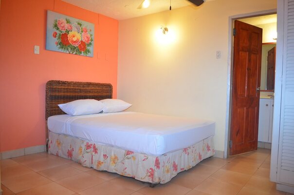 Alicia's Guest House