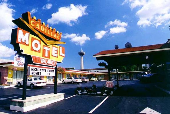 Cadillac Motel Near the Falls