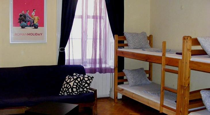 11th Hour Cinema Hostel