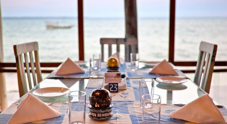 Mediterraneo Hotel & Restaurant