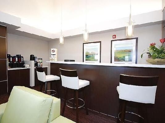 HomeSuites Regina East by d3h Hotels
