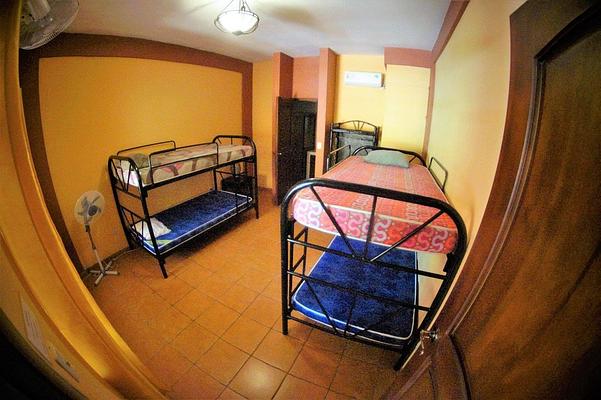 Cool Vibes Beach Hostel