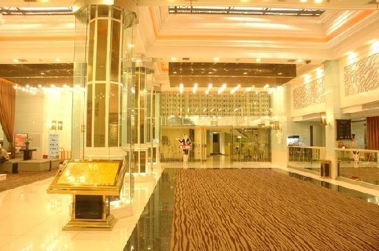 Best Century Hotel