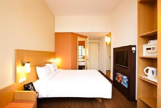 Ibis Singapore Novena
