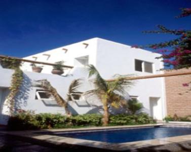 Los Milagros Hotel