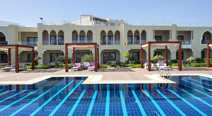 SUNRISE Arabian Beach Resort
