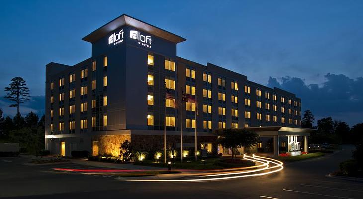 Aloft Charlotte Ballantyne