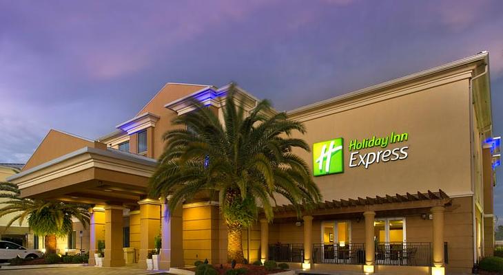 Holiday Inn Express Jacksonville Beach, an IHG Hotel