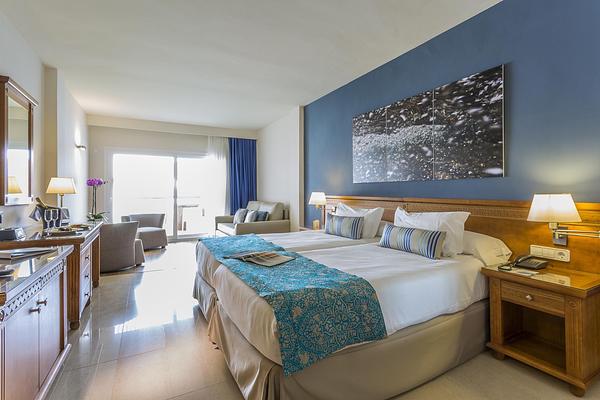 Grand Palladium Palace Ibiza Resort & Spa