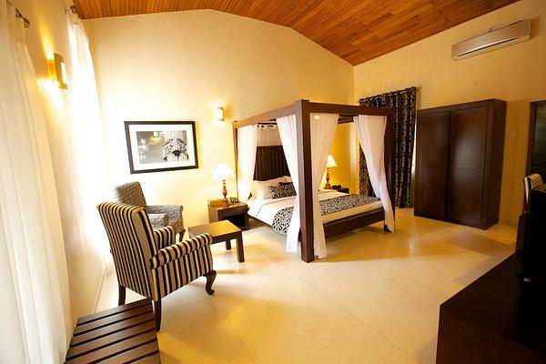 Clove Villa