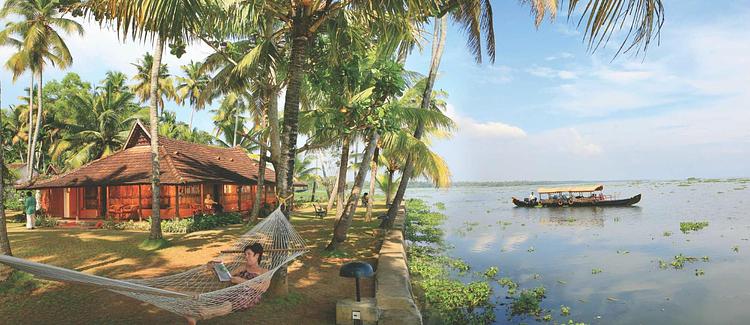 Kayaloram Heritage Lake Resort