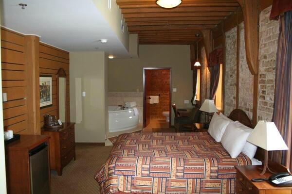 Murray Premises Hotel