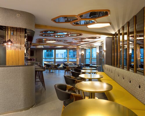 Pangea Pod Hotel