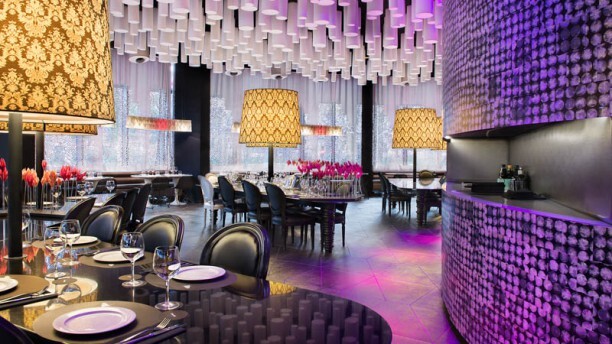 B-Lounge