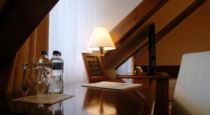Hotel Ester
