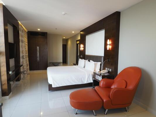 Harbour View Suites